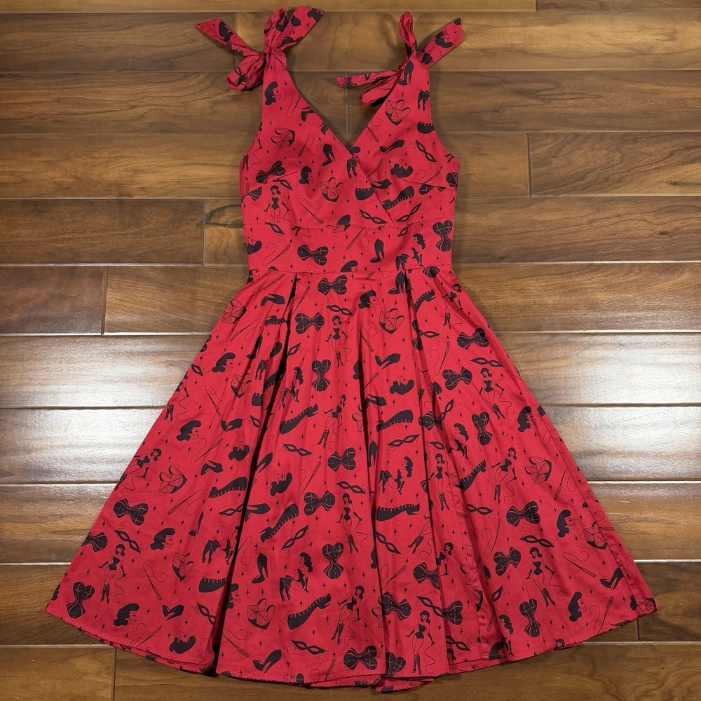 Deadly Dames Women's Size Large Red Fetish Print Tie Me Up Dress Pinup Retro